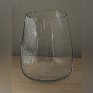 🏺 Glass Vase, EUC